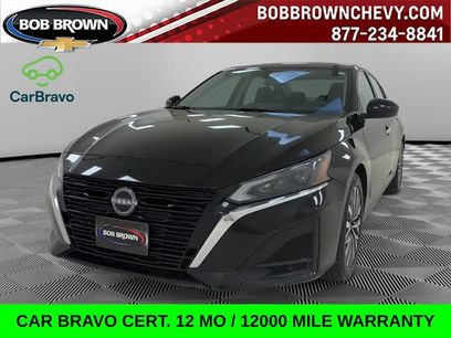 Used 2023 Nissan Altima 2.5 SV w/ SV Premium Package