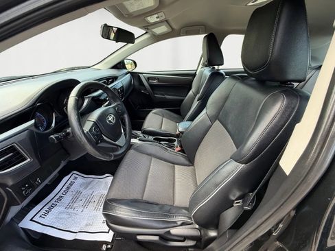 Used 2016 Toyota Corolla S image 9