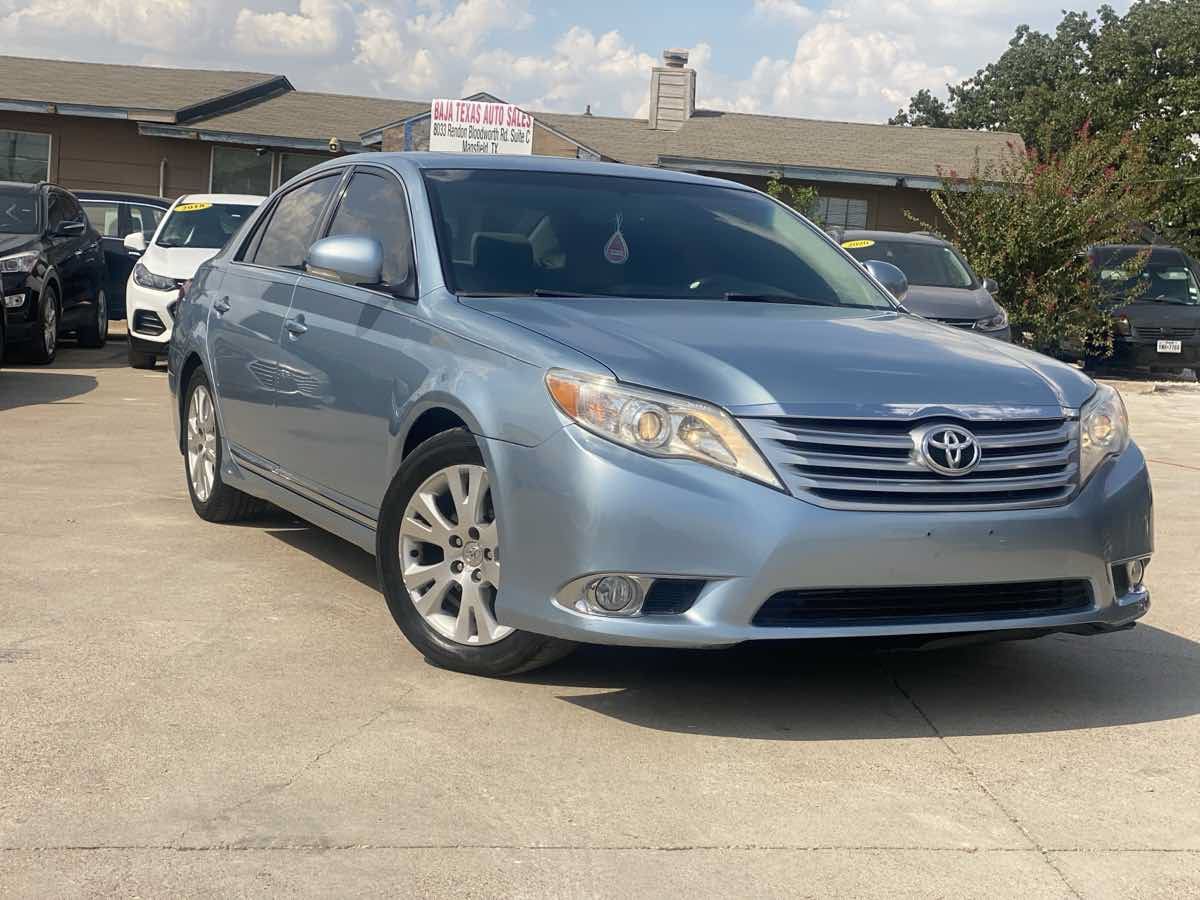 Used 2011 Toyota Avalon FWD image 4