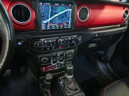 Used 2021 Jeep Wrangler Unlimited Rubicon image 18