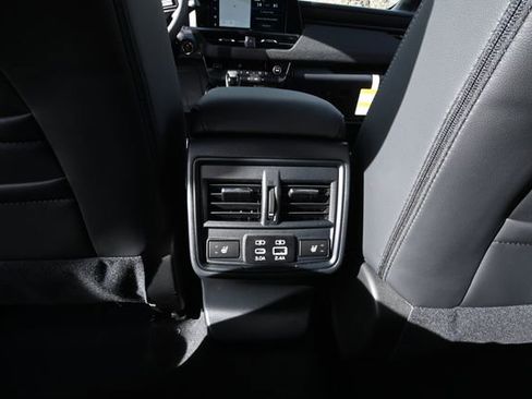 New 2026 Subaru Outback Limited AWD/4WD image 27