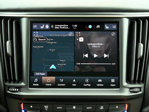 Used 2021 Maserati Levante image 29