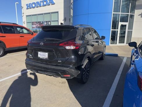 Used 2024 Nissan Kicks SR w/ SR Premium Package image 4