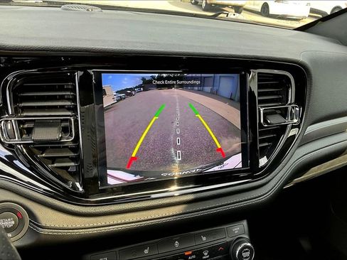 Used 2022 Dodge Durango GT AWD/4WD image 16