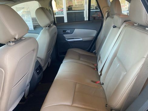 Used 2013 Ford Edge SEL FWD image 24