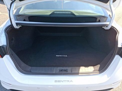 Used 2025 Nissan Sentra SV FWD image 29