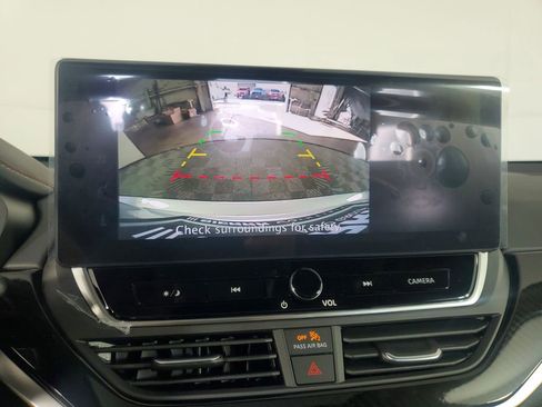 New 2025 Nissan Altima 2.5 SR w/ SR Premium Package image 22