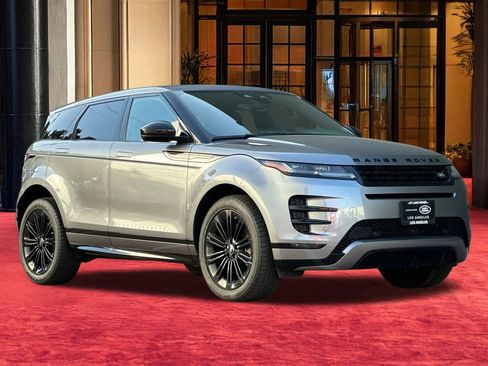 Used 2024 Land Rover Range Rover Evoque Dynamic SE image 8