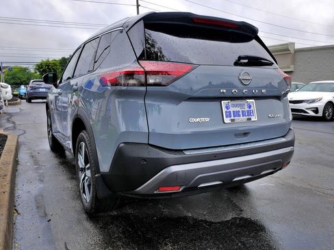 Used 2023 Nissan Rogue SL AWD/4WD image 5