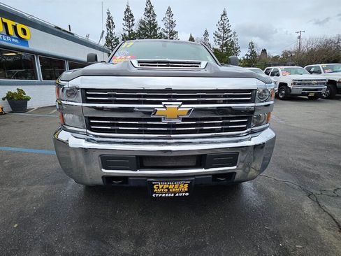 Used 2017 Chevrolet Silverado 3500 W/T image 10
