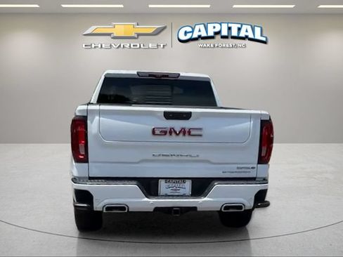 Used 2024 GMC Sierra 1500 Denali AWD/4WD image 5