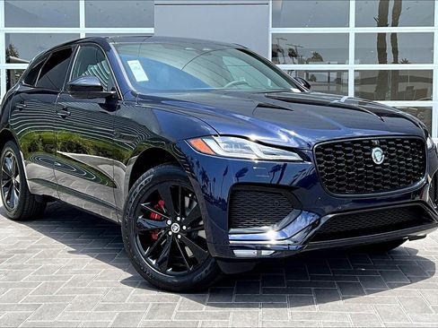New 2026 Jaguar F-PACE R-Dynamic S image 2