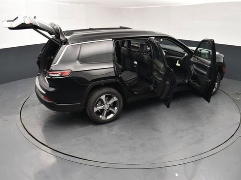 New 2026 Jeep Grand Cherokee L Limited AWD/4WD image 30