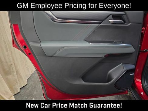 New 2026 GMC Acadia AT4 w/ Luxury Package AWD/4WD image 29