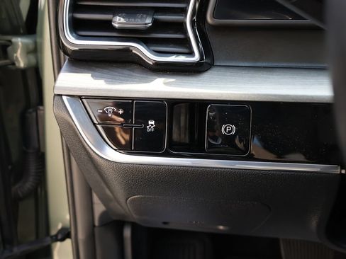 Certified 2023 Kia Sportage X-Line AWD/4WD image 45