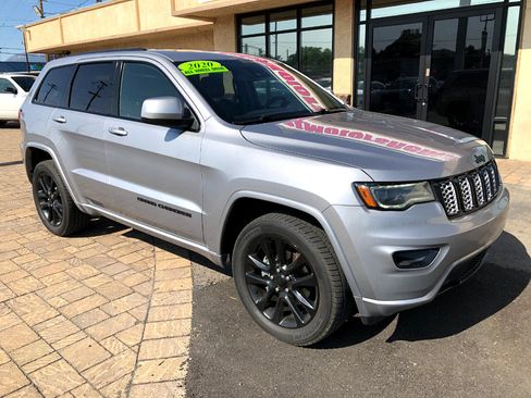 Used 2020 Jeep Grand Cherokee Altitude image 7