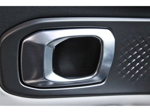 Certified 2024 Kia Sorento SX FWD image 21