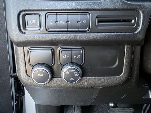 Used 2021 Chevrolet Tahoe LT RWD image 25