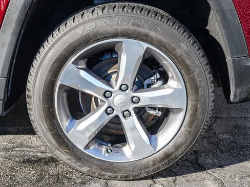 Used 2021 Jeep Grand Cherokee L Limited image 10