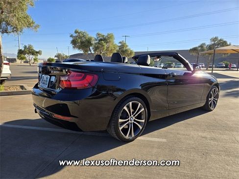 Used 2017 BMW 230i Convertible image 6