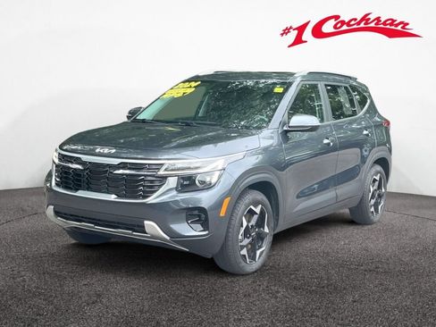 Used 2024 Kia Seltos EX AWD/4WD image 11