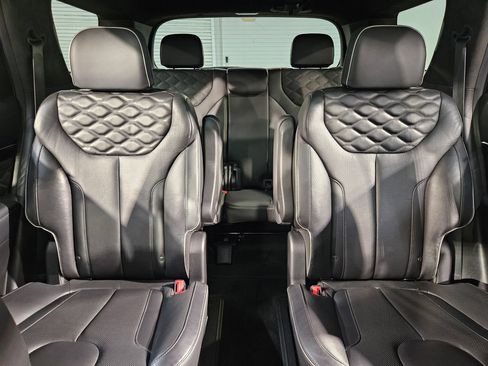 Used 2020 Hyundai Palisade Limited FWD image 13