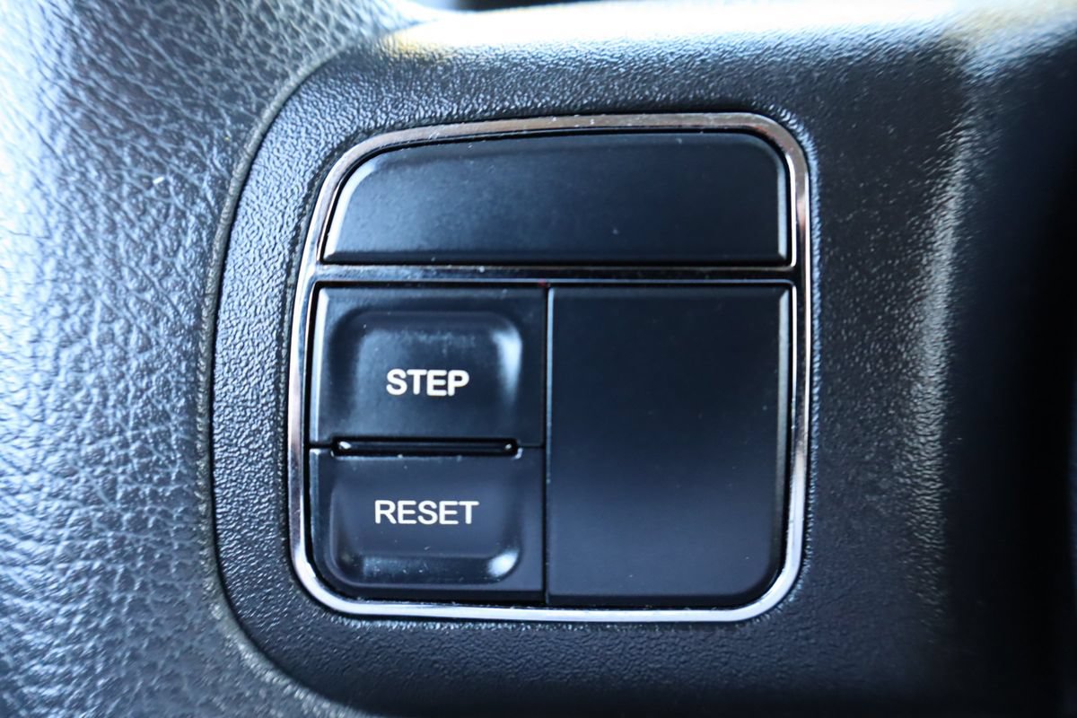 Used 2014 Jeep Patriot Sport FWD image 27