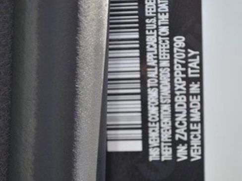 Used 2023 Jeep Renegade Latitude image 14