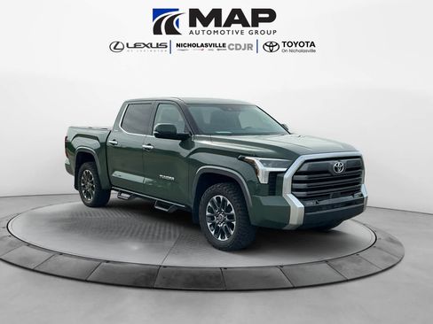 Used 2022 Toyota Tundra Limited w/ Power Package AWD/4WD image 7