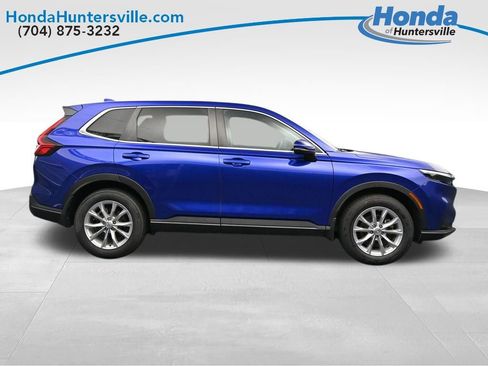 Used 2023 Honda CR-V EX image 9
