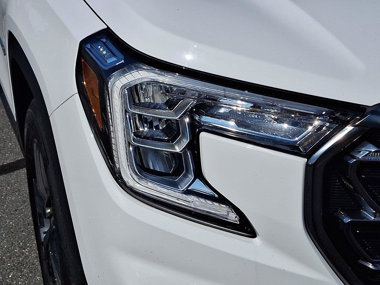 Used 2022 GMC Terrain AT4 AWD/4WD image 9