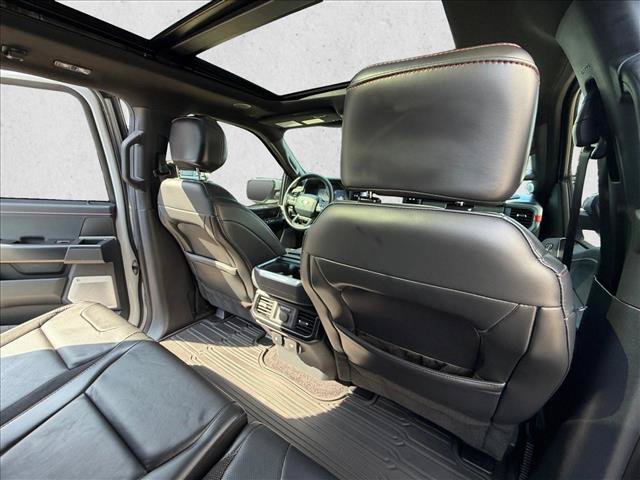 Used 2025 Ford F150 Raptor AWD/4WD image 23