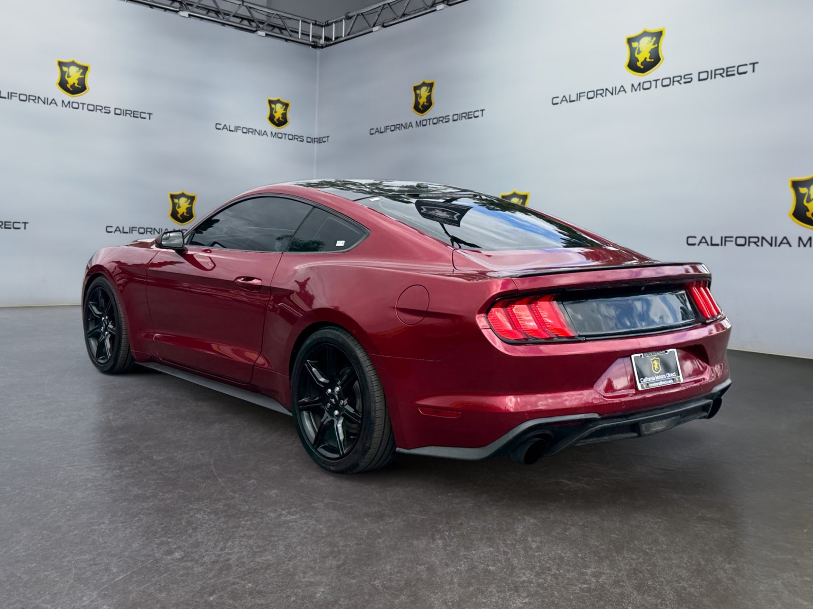 Used 2019 Ford Mustang Coupe w/ Equipment Group 101A RWD image 3