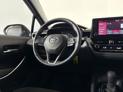 Used 2022 Toyota Corolla SE FWD image 15