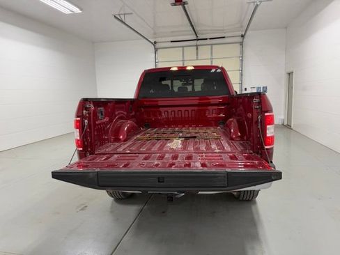 Used 2019 Ford F150 XLT w/ Equipment Group 302A Luxury AWD/4WD image 10