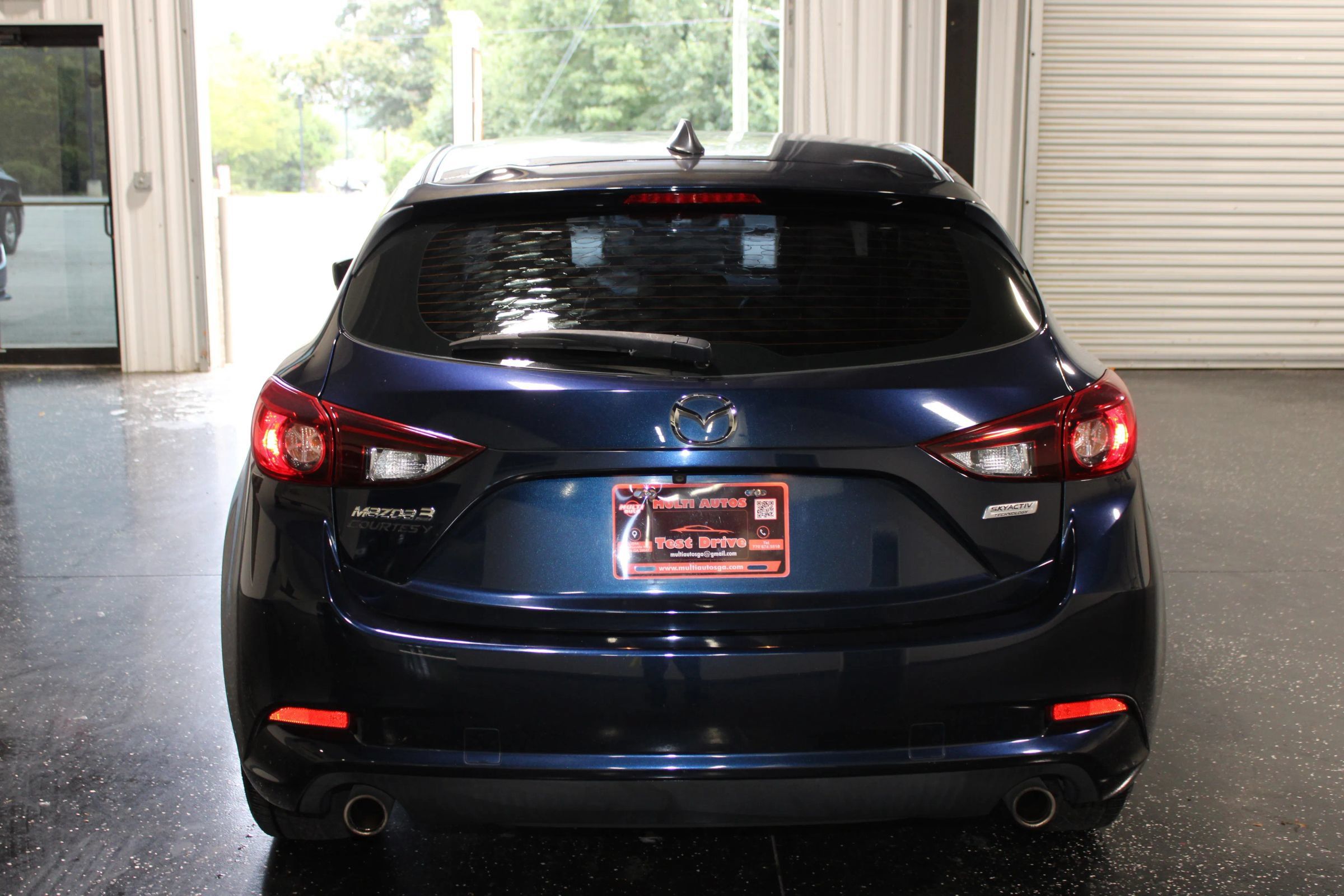 Used 2018 MAZDA MAZDA3 Touring FWD image 5