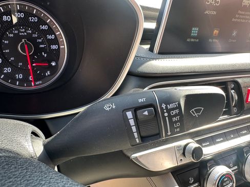 Used 2019 Genesis G70 2.0T Sport image 42