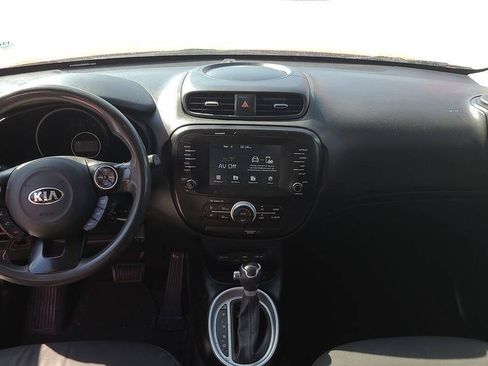 Used 2019 Kia Soul + FWD image 2