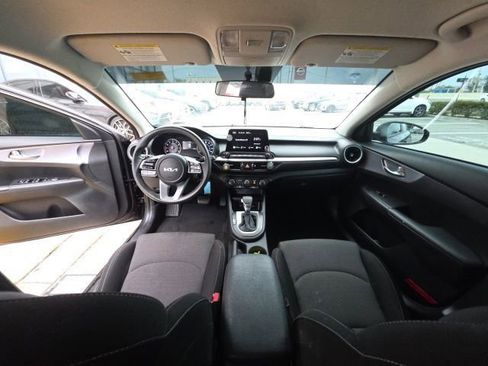 Used 2022 Kia Forte LXS image 24