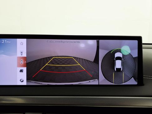 Certified 2026 Genesis GV60 Performance image 17