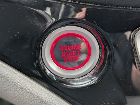 Used 2016 Honda Pilot Elite image 28