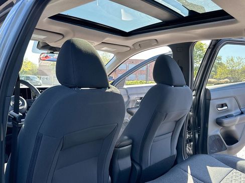 New 2026 Nissan Kicks SV w/ SV Premium Package image 6