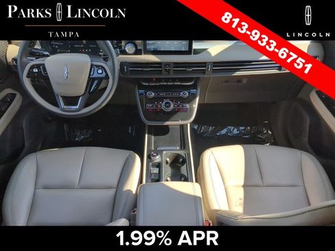 Certified 2022 Lincoln Corsair FWD image 11