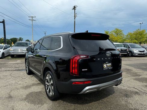 Used 2021 Kia Telluride S image 3
