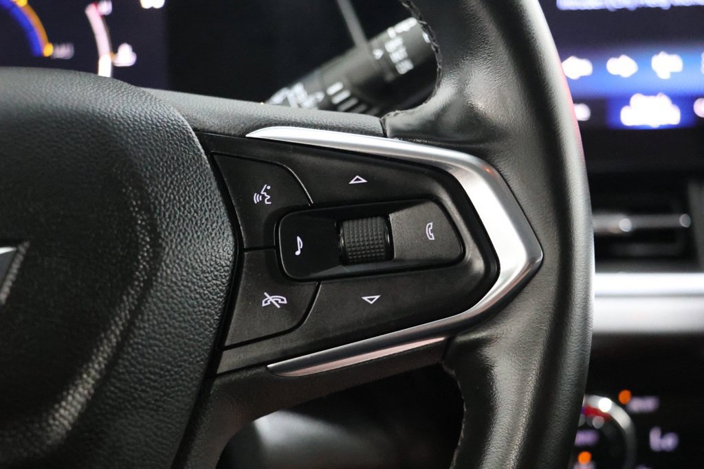 Used 2025 Chevrolet Trax ACTIV w/ Sunroof Package FWD image 20