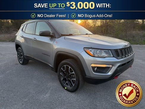 Used 2019 Jeep Compass Trailhawk AWD/4WD image 4