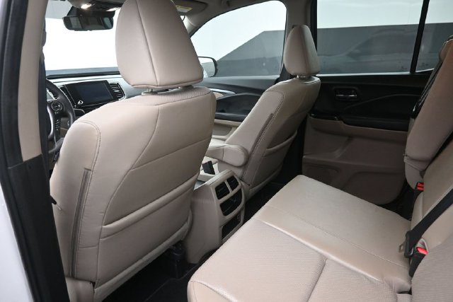 Certified 2022 Honda Ridgeline RTL-E image 2