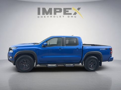 Used 2025 Nissan Frontier Pro-X w/ Pro Convenience Package RWD image 2