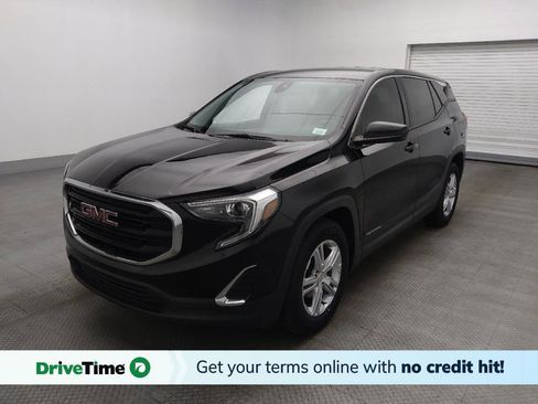 Used 2020 GMC Terrain SLE FWD image 1