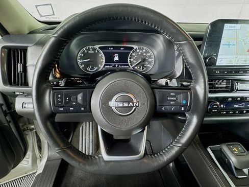 Certified 2023 Nissan Pathfinder SL w/ Black Appearance Package image 10